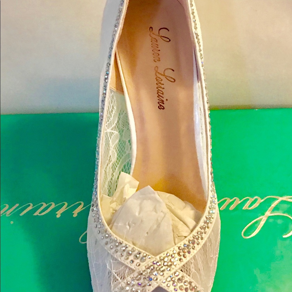 Lauren Lorraine Lace Rhinestone Heels 9.5 - Picture 7 of 8